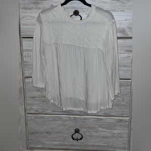 Old Navy white blouse